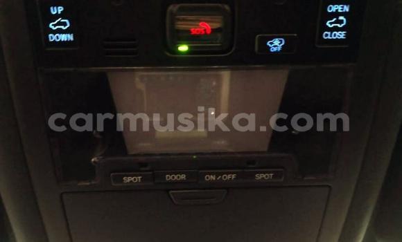 Acheter Occasion Voiture Toyota Land Cruiser Blanc à Epworth, Harare Acheter Occasion Voiture Toyota Land Cruiser Blanc à Epworth, Harare