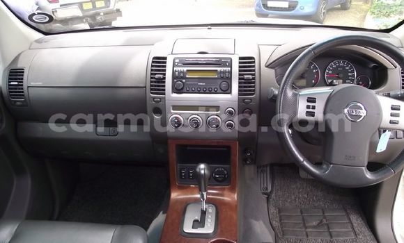 Tenga Tsaru Nissan Pathfinder Chena Mota in Beitbridge in Matabeleland South Tenga Tsaru Nissan Pathfinder Chena Mota in Beitbridge in Matabeleland South