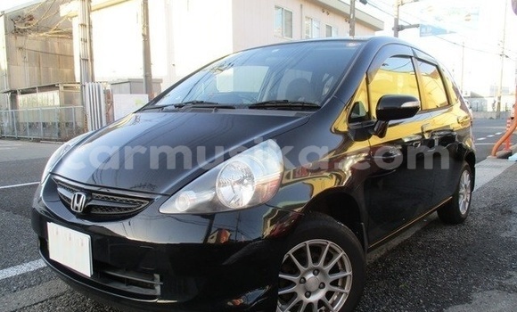 Buy Used Honda Fit Black Car in Beitbridge in Matabeleland South Buy Used Honda Fit Black Car in Beitbridge in Matabeleland South
