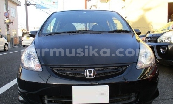 Buy Used Honda Fit Black Car in Beitbridge in Matabeleland South Buy Used Honda Fit Black Car in Beitbridge in Matabeleland South