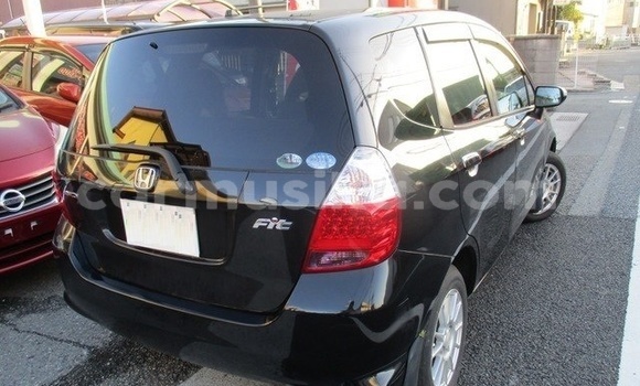 Buy Used Honda Fit Black Car in Beitbridge in Matabeleland South Buy Used Honda Fit Black Car in Beitbridge in Matabeleland South