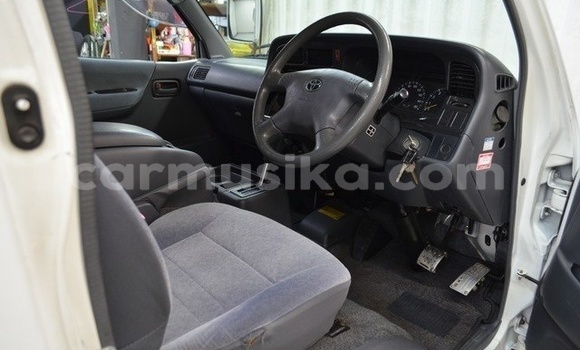 Acheter Occasion Voiture Toyota Hiace Autre à Beitbridge, Matabeleland South Acheter Occasion Voiture Toyota Hiace Autre à Beitbridge, Matabeleland South