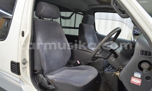 Acheter Occasion Voiture Toyota Hiace Autre à Beitbridge, Matabeleland South Acheter Occasion Voiture Toyota Hiace Autre à Beitbridge, Matabeleland South