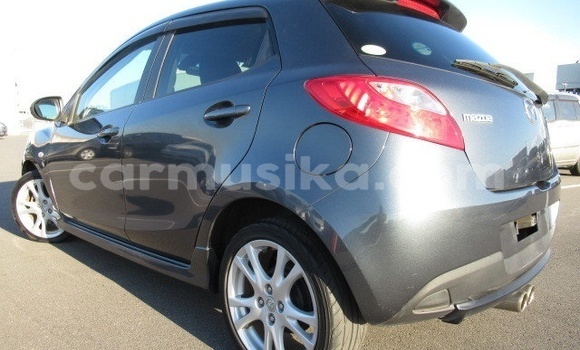 Tenga Tsaru Mazda 2 Zvimwe Mota in Beitbridge in Matabeleland South Tenga Tsaru Mazda 2 Zvimwe Mota in Beitbridge in Matabeleland South