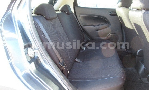 Tenga Tsaru Mazda 2 Zvimwe Mota in Beitbridge in Matabeleland South Tenga Tsaru Mazda 2 Zvimwe Mota in Beitbridge in Matabeleland South