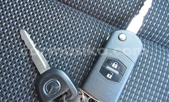 Tenga Tsaru Mazda 2 Zvimwe Mota in Beitbridge in Matabeleland South Tenga Tsaru Mazda 2 Zvimwe Mota in Beitbridge in Matabeleland South