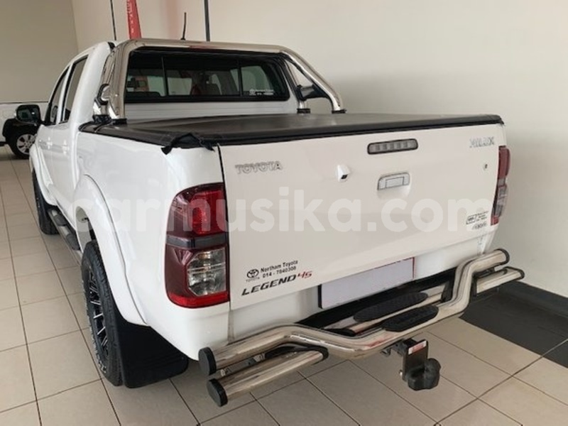 Big with watermark toyota hilux matabeleland south beitbridge 10629