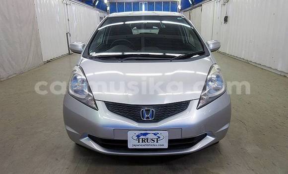 Nunua Ilio tumika Honda Fit Fedha Gari ndani ya Beitbridge nchini Matabeleland Kusini Nunua Ilio tumika Honda Fit Fedha Gari ndani ya Beitbridge nchini Matabeleland Kusini