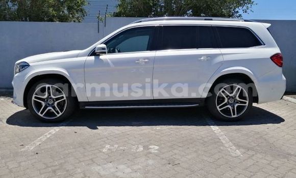 Acheter Occasion Voiture Mercedes‒Benz GL–Class Blanc à Beitbridge, Matabeleland South Acheter Occasion Voiture Mercedes‒Benz GL–Class Blanc à Beitbridge, Matabeleland South