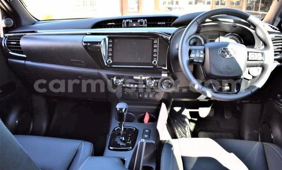 Tenga Tsaru Toyota Hilux Sirivha Mota in Beitbridge in Matabeleland South Tenga Tsaru Toyota Hilux Sirivha Mota in Beitbridge in Matabeleland South