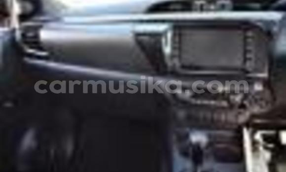 Tenga Tsaru Toyota Hilux Sirivha Mota in Beitbridge in Matabeleland South Tenga Tsaru Toyota Hilux Sirivha Mota in Beitbridge in Matabeleland South