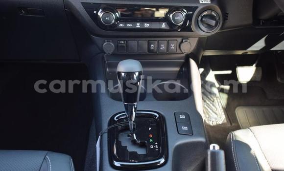 Tenga Tsaru Toyota Hilux Sirivha Mota in Beitbridge in Matabeleland South Tenga Tsaru Toyota Hilux Sirivha Mota in Beitbridge in Matabeleland South