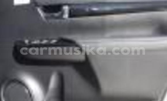 Tenga Tsaru Toyota Hilux Sirivha Mota in Beitbridge in Matabeleland South Tenga Tsaru Toyota Hilux Sirivha Mota in Beitbridge in Matabeleland South