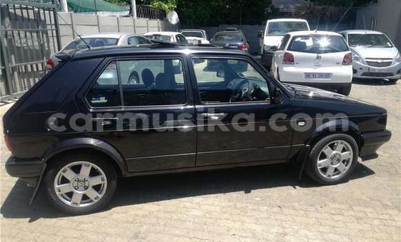 Acheter Occasion Voiture Volkswagen Golf Noir à Beitbridge, Matabeleland South Acheter Occasion Voiture Volkswagen Golf Noir à Beitbridge, Matabeleland South