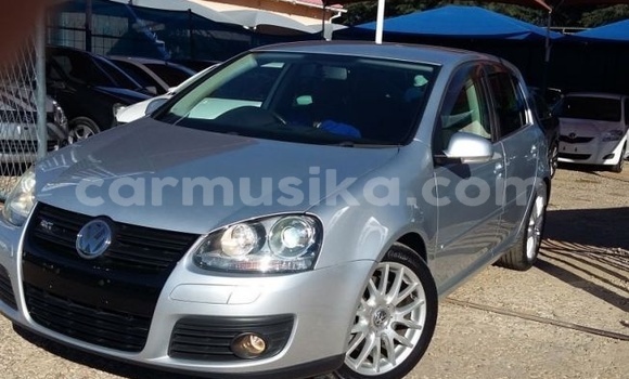 Tenga Tsaru Volkswagen Golf Sirivha Mota in Beitbridge in Matabeleland South Tenga Tsaru Volkswagen Golf Sirivha Mota in Beitbridge in Matabeleland South