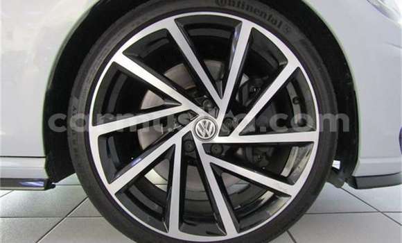 Acheter Occasion Voiture Volkswagen Golf R Blanc à Beitbridge, Matabeleland South Acheter Occasion Voiture Volkswagen Golf R Blanc à Beitbridge, Matabeleland South
