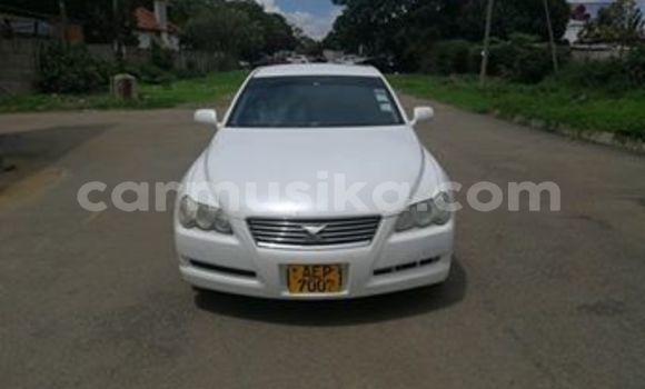 Tenga Tsaru Toyota Mark X Chena Mota in Harare in Harare Tenga Tsaru Toyota Mark X Chena Mota in Harare in Harare