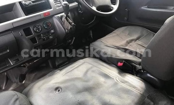 Acheter Occasion Voiture Toyota Aqua Blanc à Beitbridge, Matabeleland South Acheter Occasion Voiture Toyota Aqua Blanc à Beitbridge, Matabeleland South