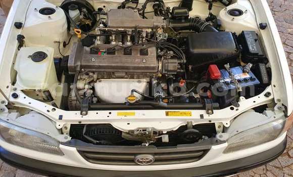 Acheter Occasion Voiture Toyota Corolla Blanc à Beitbridge, Matabeleland South Acheter Occasion Voiture Toyota Corolla Blanc à Beitbridge, Matabeleland South