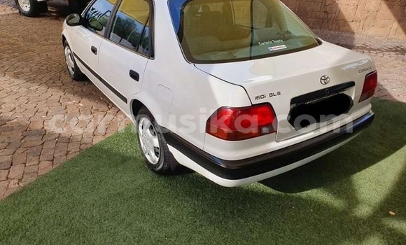 Acheter Occasion Voiture Toyota Corolla Blanc à Beitbridge, Matabeleland South Acheter Occasion Voiture Toyota Corolla Blanc à Beitbridge, Matabeleland South
