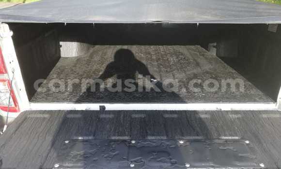 Acheter Occasion Voiture Toyota Hilux Blanc à Beitbridge, Matabeleland South Acheter Occasion Voiture Toyota Hilux Blanc à Beitbridge, Matabeleland South