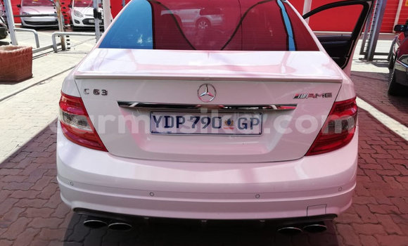 Acheter Occasion Voiture Mercedes‒Benz CLA-klasse AMG Blanc à Beitbridge, Matabeleland South Acheter Occasion Voiture Mercedes‒Benz CLA-klasse AMG Blanc à Beitbridge, Matabeleland South
