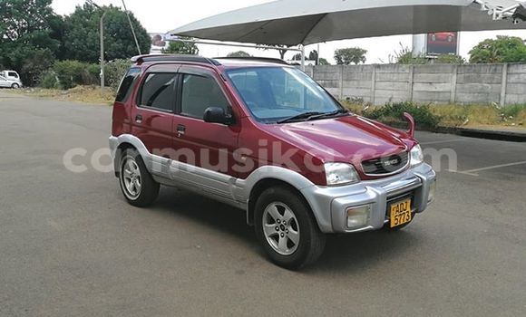 Nunua Ilio tumika Daihatsu Terios Nyekundu Gari ndani ya Harare nchini Harare