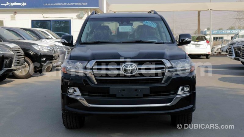 Big with watermark toyota land cruiser harare import dubai 10668