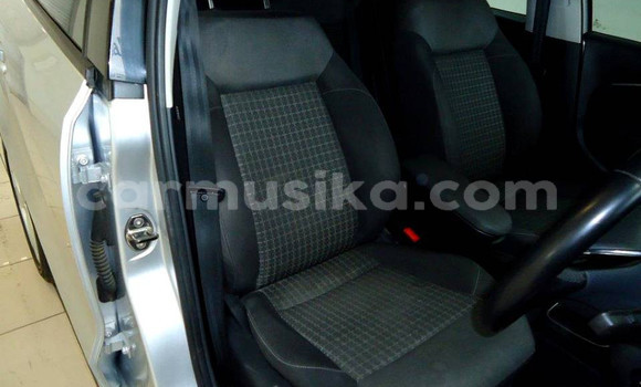 Acheter Occasion Voiture Volkswagen Polo Gris à Beitbridge, Matabeleland South Acheter Occasion Voiture Volkswagen Polo Gris à Beitbridge, Matabeleland South