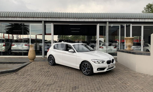 Nunua Ilio tumika BMW 1M Nyeupe Gari ndani ya Beitbridge nchini Matabeleland Kusini Nunua Ilio tumika BMW 1M Nyeupe Gari ndani ya Beitbridge nchini Matabeleland Kusini