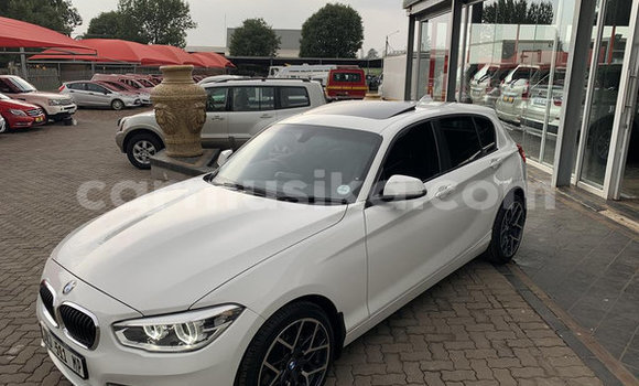 Nunua Ilio tumika BMW 1M Nyeupe Gari ndani ya Beitbridge nchini Matabeleland Kusini Nunua Ilio tumika BMW 1M Nyeupe Gari ndani ya Beitbridge nchini Matabeleland Kusini