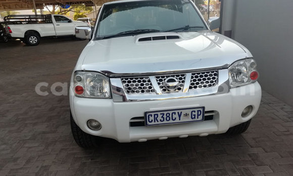 Nunua Ilio tumika Nissan NP 300 Nyeupe Gari ndani ya Beitbridge nchini Matabeleland Kusini Nunua Ilio tumika Nissan NP 300 Nyeupe Gari ndani ya Beitbridge nchini Matabeleland Kusini