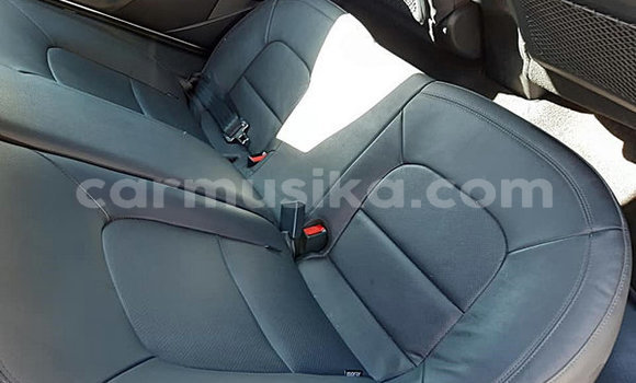 Acheter Occasion Voiture Kia Rio Gris à Beitbridge, Matabeleland South Acheter Occasion Voiture Kia Rio Gris à Beitbridge, Matabeleland South