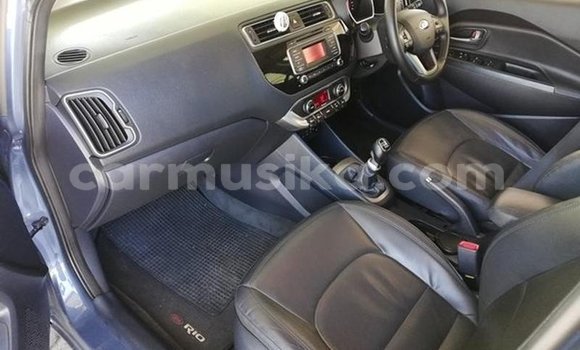 Nunua Ilio tumika Kia Rio Bluu Gari ndani ya Beitbridge nchini Matabeleland Kusini Nunua Ilio tumika Kia Rio Bluu Gari ndani ya Beitbridge nchini Matabeleland Kusini