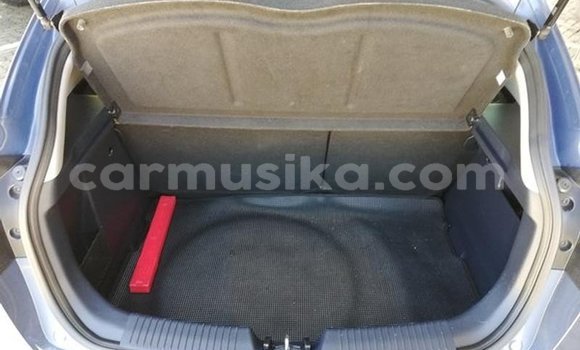 Nunua Ilio tumika Kia Rio Bluu Gari ndani ya Beitbridge nchini Matabeleland Kusini Nunua Ilio tumika Kia Rio Bluu Gari ndani ya Beitbridge nchini Matabeleland Kusini