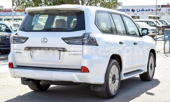 Acheter Import Voiture Lexus LX Blanc à Import - Dubai, Harare Acheter Import Voiture Lexus LX Blanc à Import - Dubai, Harare