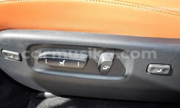 Acheter Import Voiture Lexus LX Blanc à Import - Dubai, Harare Acheter Import Voiture Lexus LX Blanc à Import - Dubai, Harare