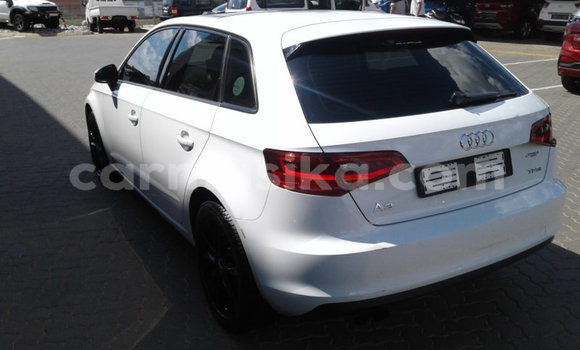 Acheter Occasion Voiture Audi A3 Blanc à Beitbridge, Matabeleland South Acheter Occasion Voiture Audi A3 Blanc à Beitbridge, Matabeleland South