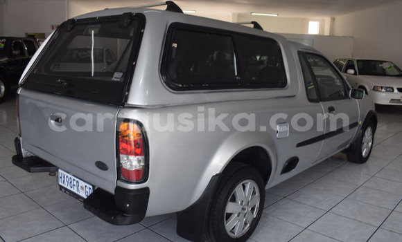 Acheter Occasion Voiture Ford B-MAX Blanc à Beitbridge, Matabeleland South Acheter Occasion Voiture Ford B-MAX Blanc à Beitbridge, Matabeleland South