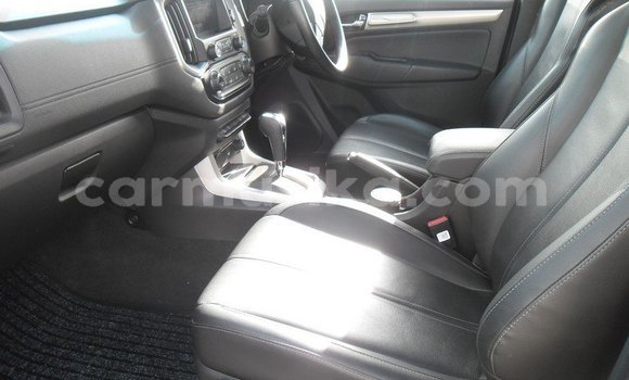 Acheter Occasion Voiture Chevrolet TrailBlazer Beige à Beitbridge, Matabeleland South Acheter Occasion Voiture Chevrolet TrailBlazer Beige à Beitbridge, Matabeleland South