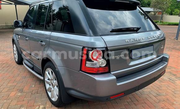 Acheter Occasion Voiture Land Rover Range Rover Sport Bleu à Beitbridge, Matabeleland South Acheter Occasion Voiture Land Rover Range Rover Sport Bleu à Beitbridge, Matabeleland South