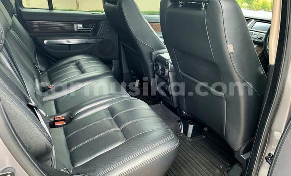 Acheter Occasion Voiture Land Rover Range Rover Sport Bleu à Beitbridge, Matabeleland South Acheter Occasion Voiture Land Rover Range Rover Sport Bleu à Beitbridge, Matabeleland South