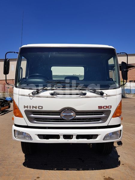 Big with watermark hino 300 series matabeleland south beitbridge 10732