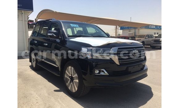 Acheter Import Voiture Toyota Land Cruiser Noir à Import - Dubai, Harare Acheter Import Voiture Toyota Land Cruiser Noir à Import - Dubai, Harare
