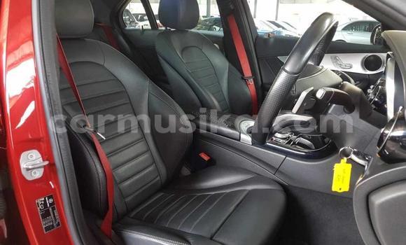 Acheter Occasion Voiture Mercedes‒Benz C–Class Rouge à Bulawayo, Bulawayo Acheter Occasion Voiture Mercedes‒Benz C–Class Rouge à Bulawayo, Bulawayo