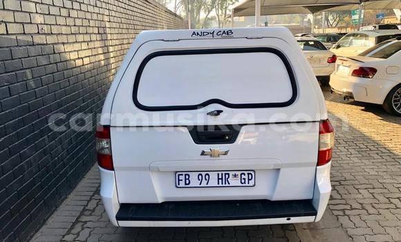 Acheter Occasion Voiture Chevrolet Corsa Blanc à Bulawayo, Bulawayo Acheter Occasion Voiture Chevrolet Corsa Blanc à Bulawayo, Bulawayo
