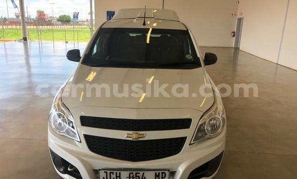 Acheter Occasion Voiture Chevrolet Corsa Blanc à Bulawayo, Bulawayo Acheter Occasion Voiture Chevrolet Corsa Blanc à Bulawayo, Bulawayo