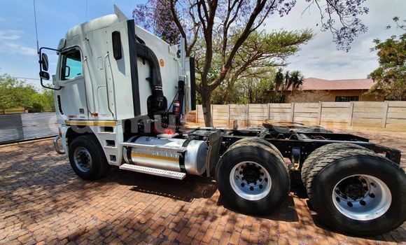 Buy Used DAF CF White Truck in Beitbridge in Matabeleland South Buy Used DAF CF White Truck in Beitbridge in Matabeleland South
