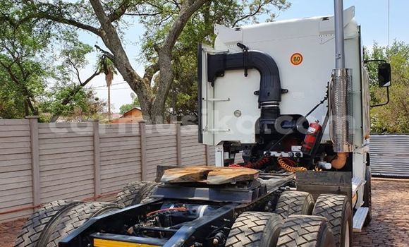 Buy Used DAF CF White Truck in Beitbridge in Matabeleland South Buy Used DAF CF White Truck in Beitbridge in Matabeleland South