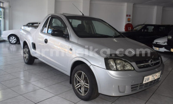 Acheter Occasion Voiture Opel Corsa Gris à Beitbridge, Matabeleland South Acheter Occasion Voiture Opel Corsa Gris à Beitbridge, Matabeleland South